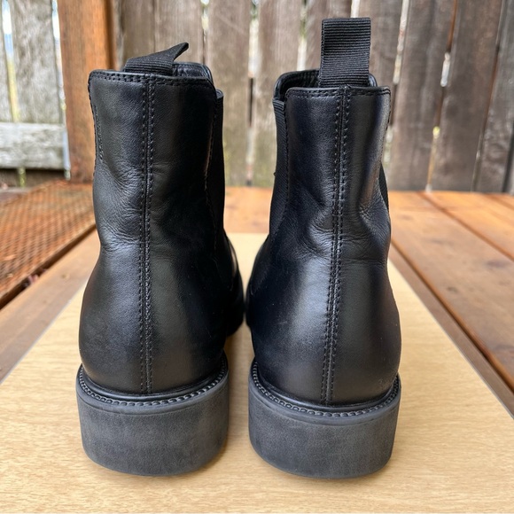 Vagabond Shoemaker Kenova Black Leather Chelsea Chunky Sole Ankle Boot Sz EU 40 - Picture 4 of 16
